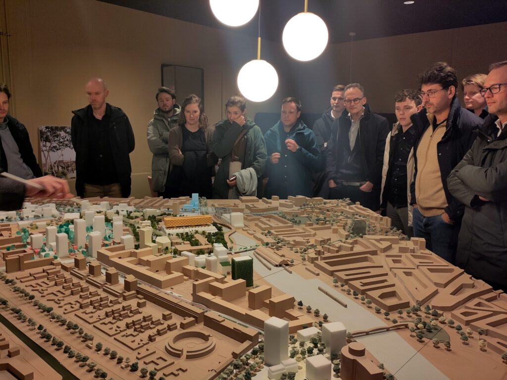 28 november | Over het spoor