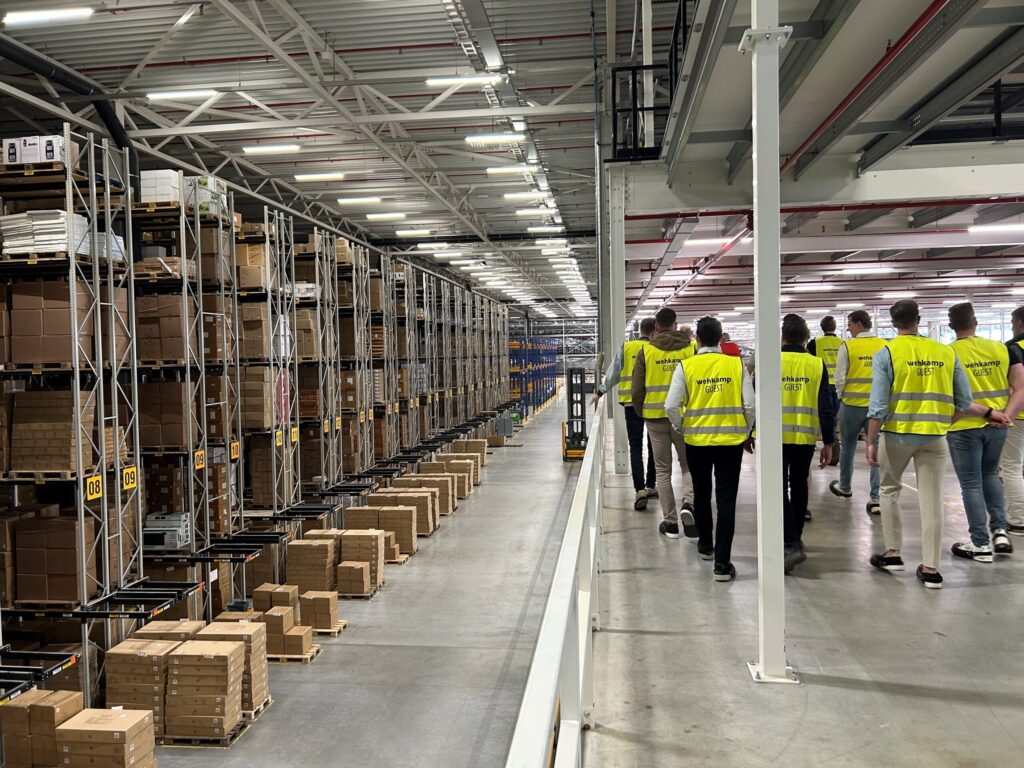 30 april | Bezoek distributiecentrum Wehkamp